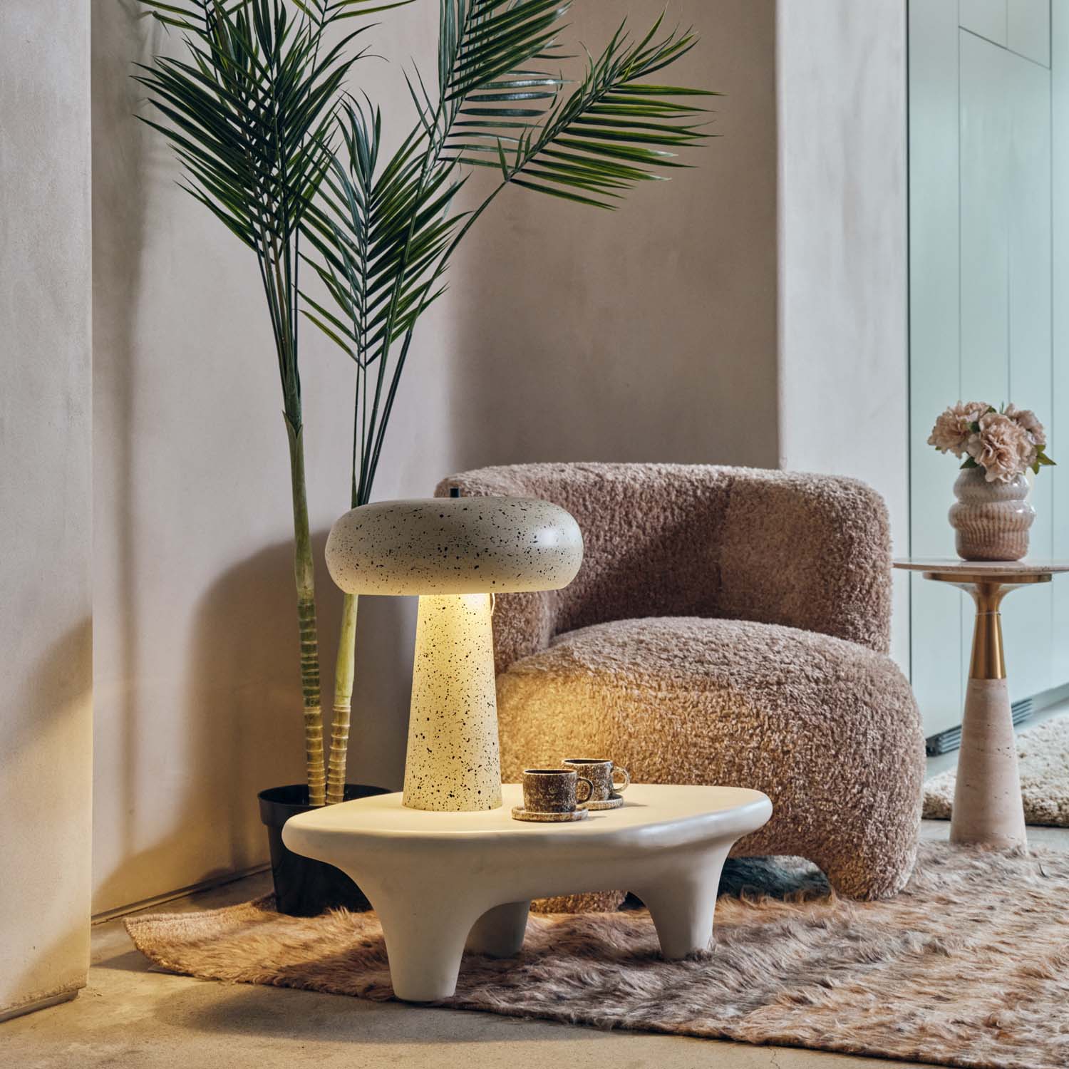 Alma Metal Table Lamp - Image 2