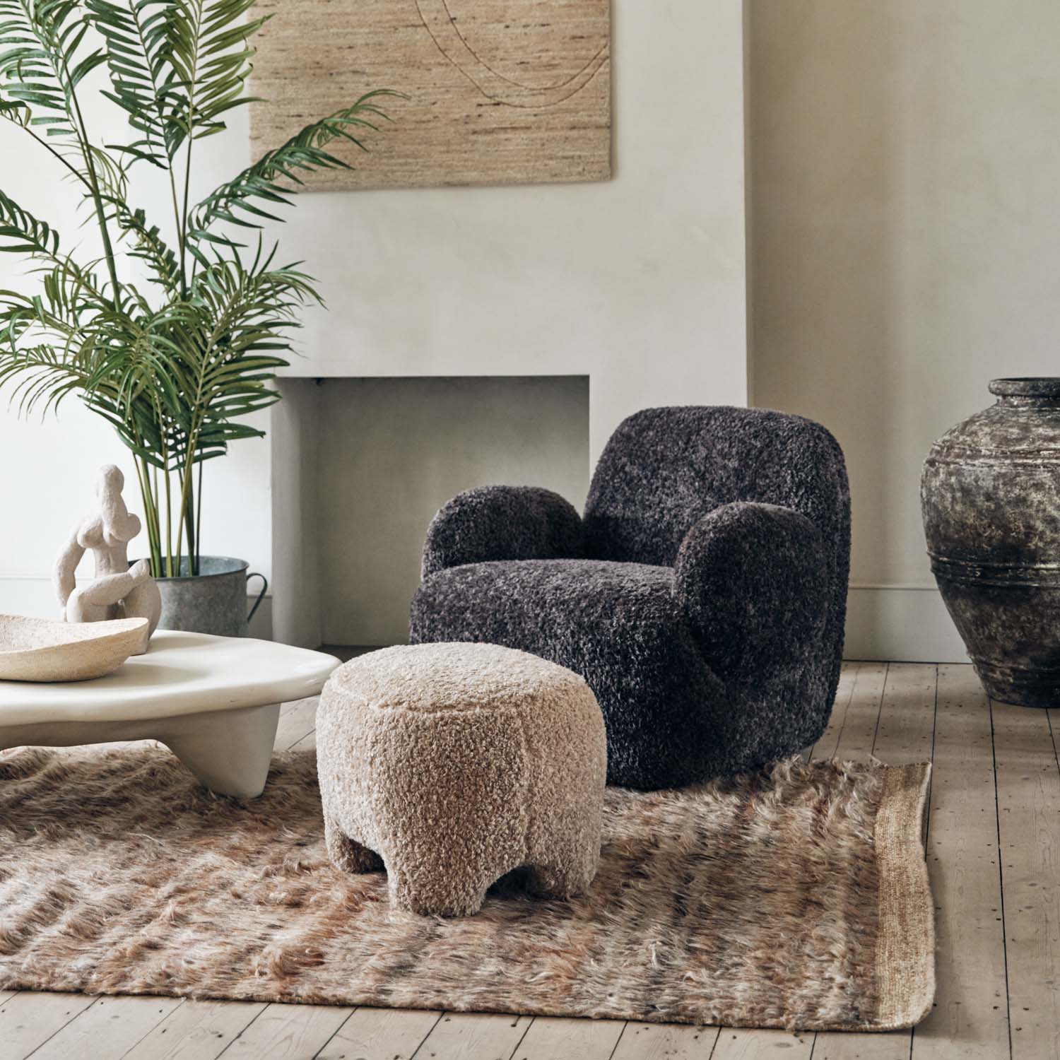 Arlebrook Living Room - Image 2