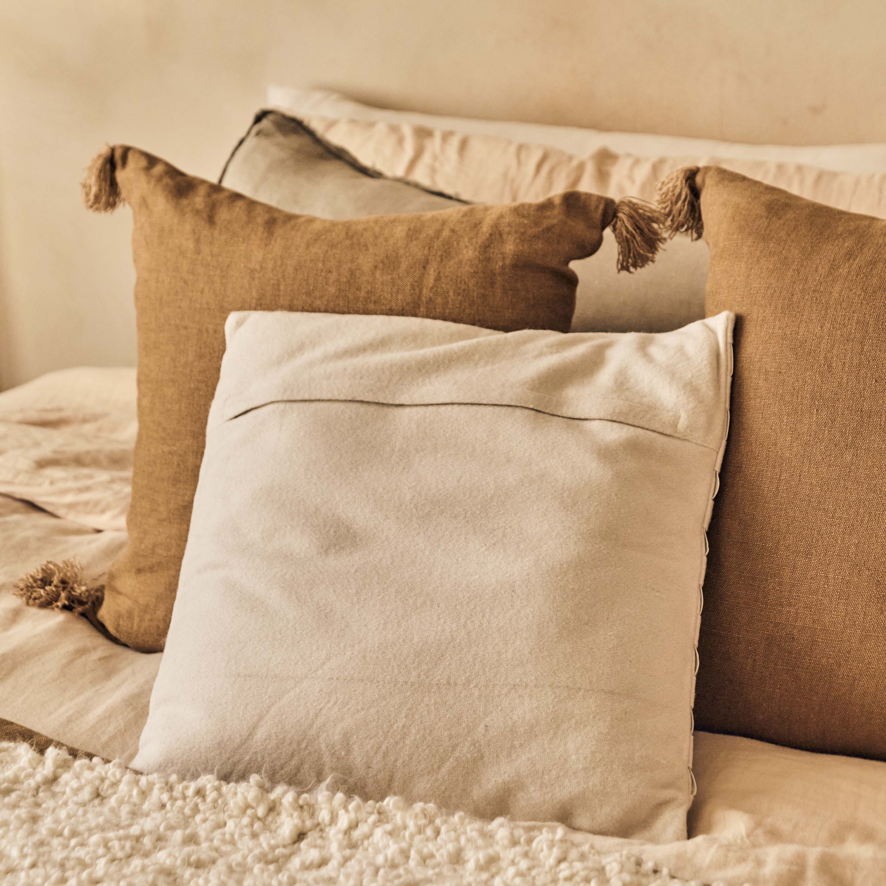 Arlingham Checkered Cushion - Image 3