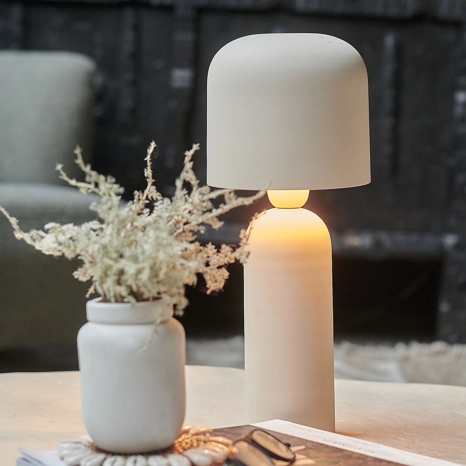Barkly Metal Table Lamp - Image 2