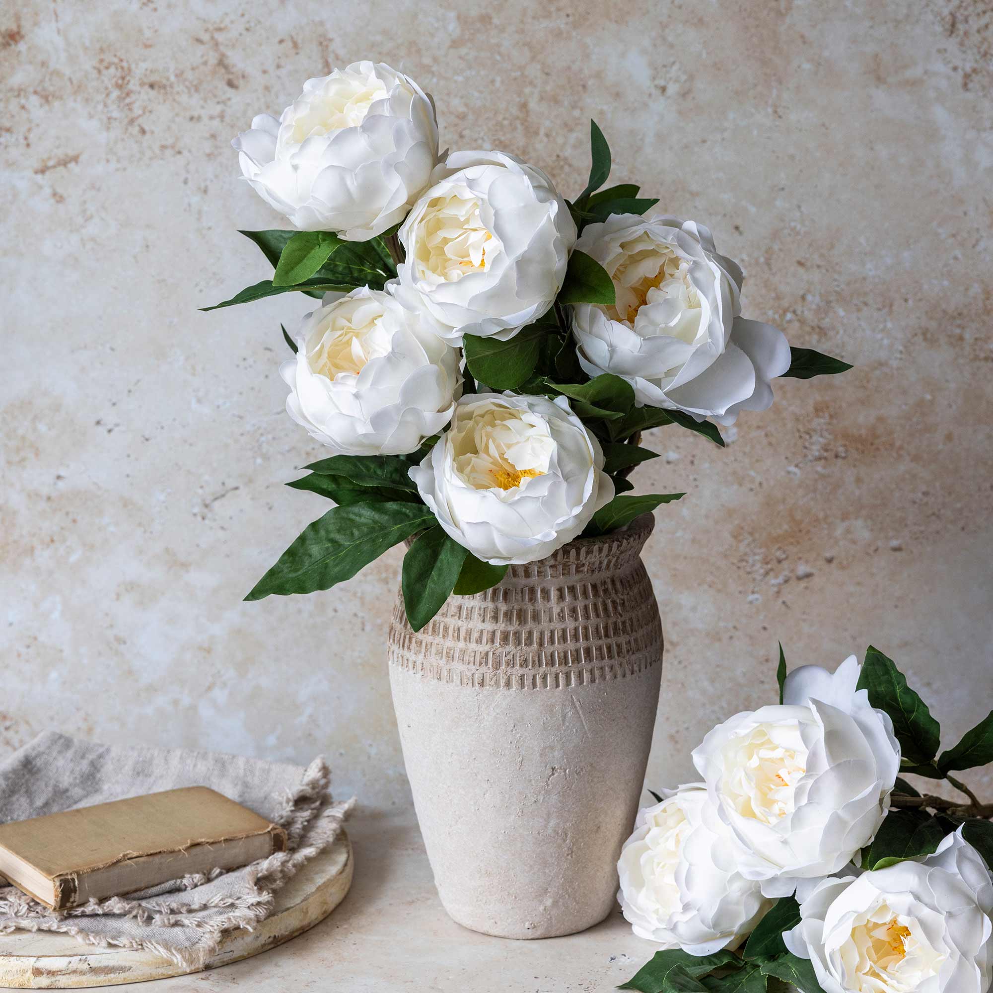 Calstone Cement Vase - Image 3