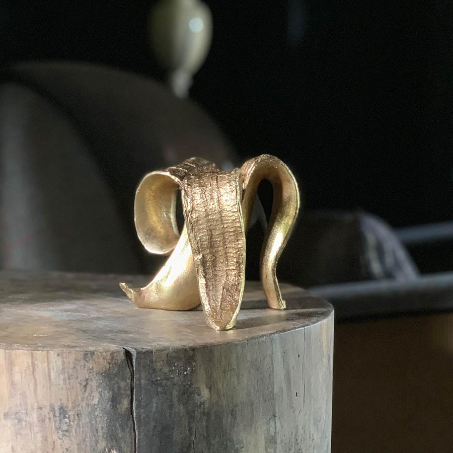Golden Banana Candleholder - Image 2