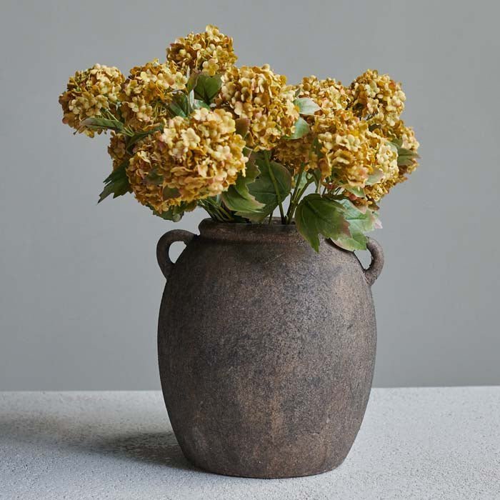 Isador Vase