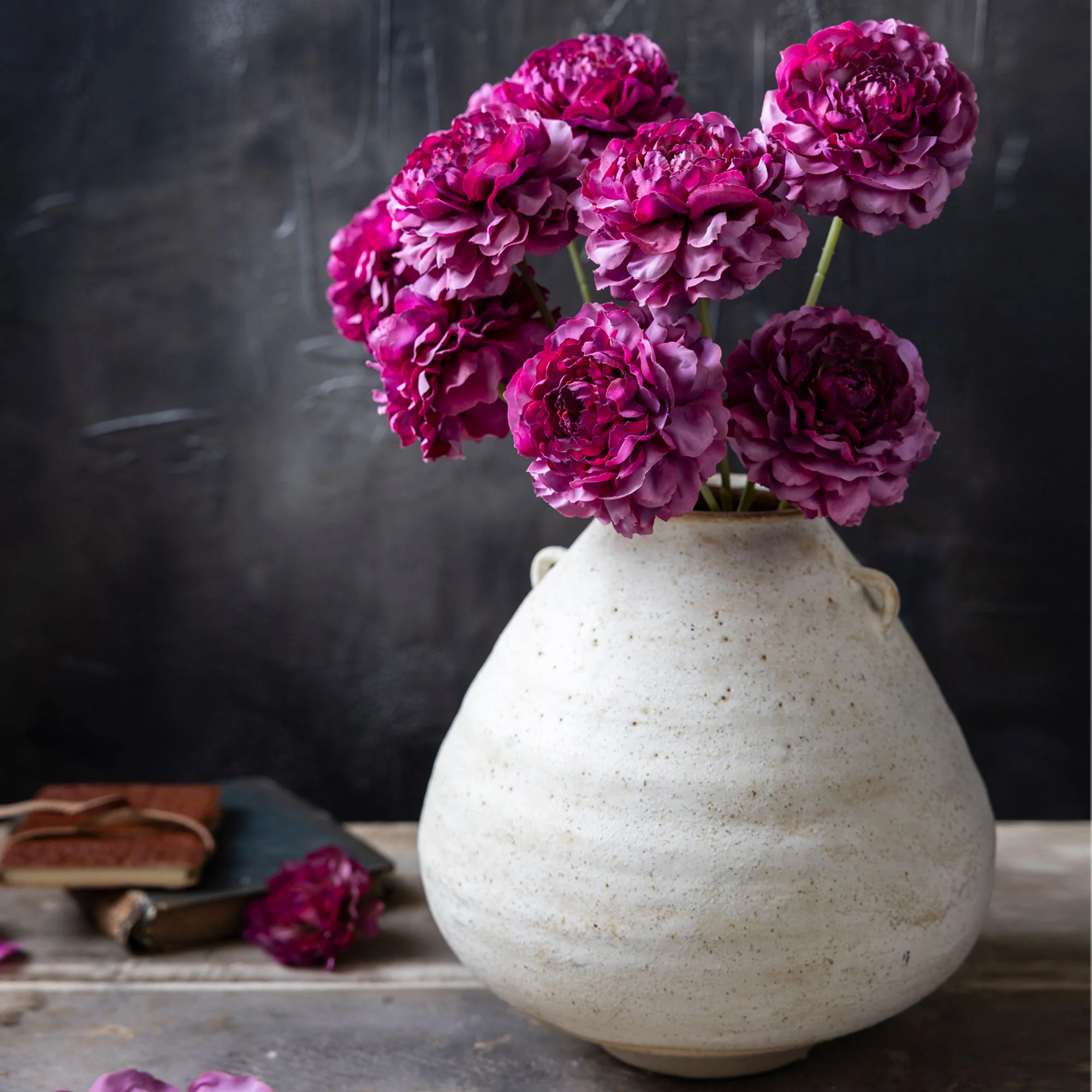 Lorewood Ceramic Vase - Image 5