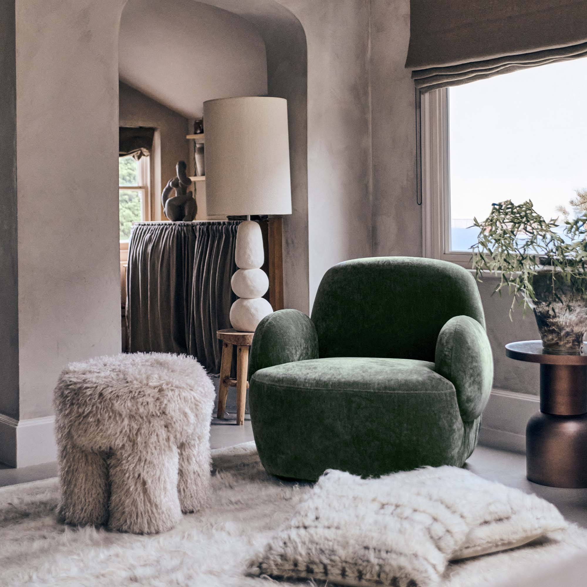 Natasha Curved Armchair - Image 2
