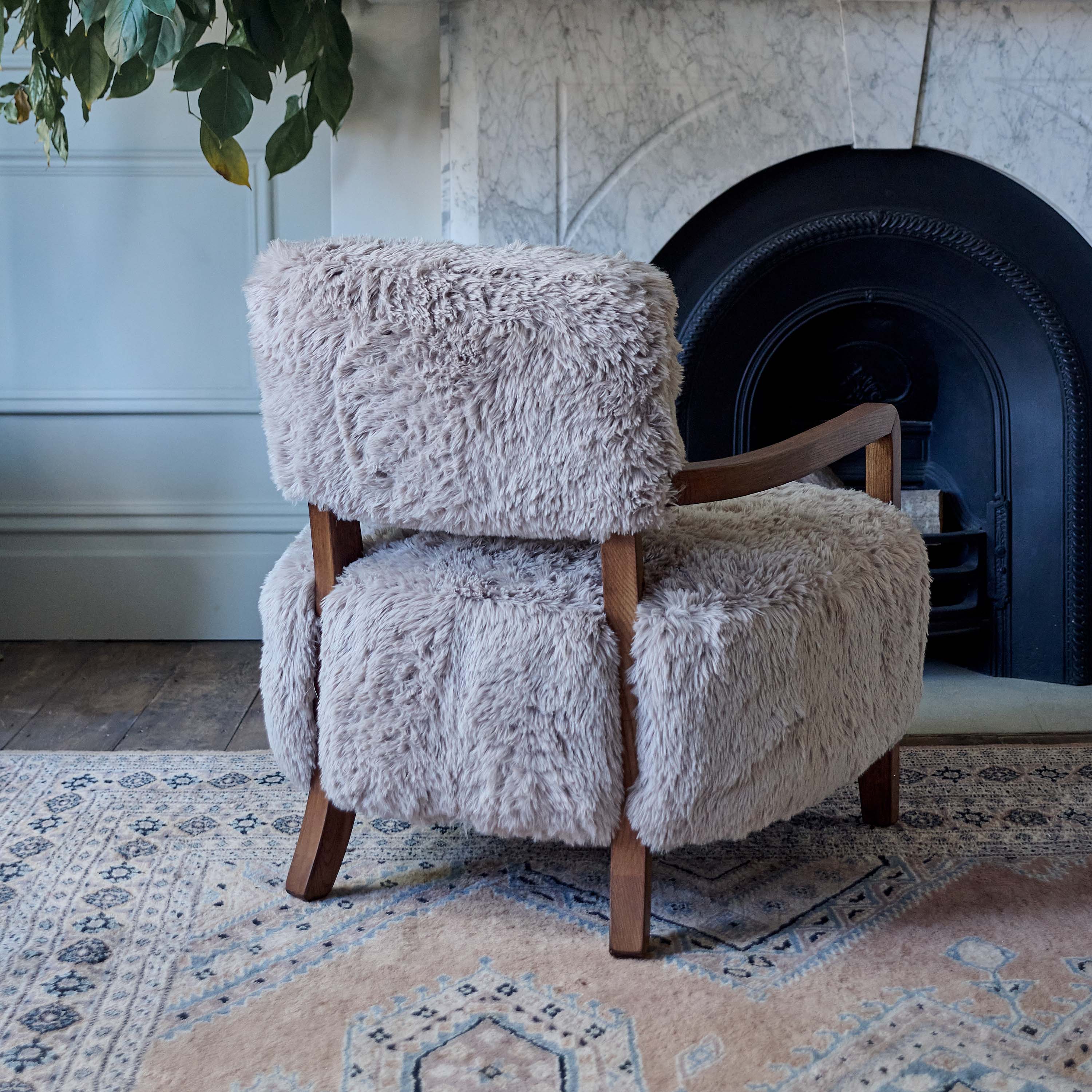 Ottawa Faux Fur Armchair - Image 5