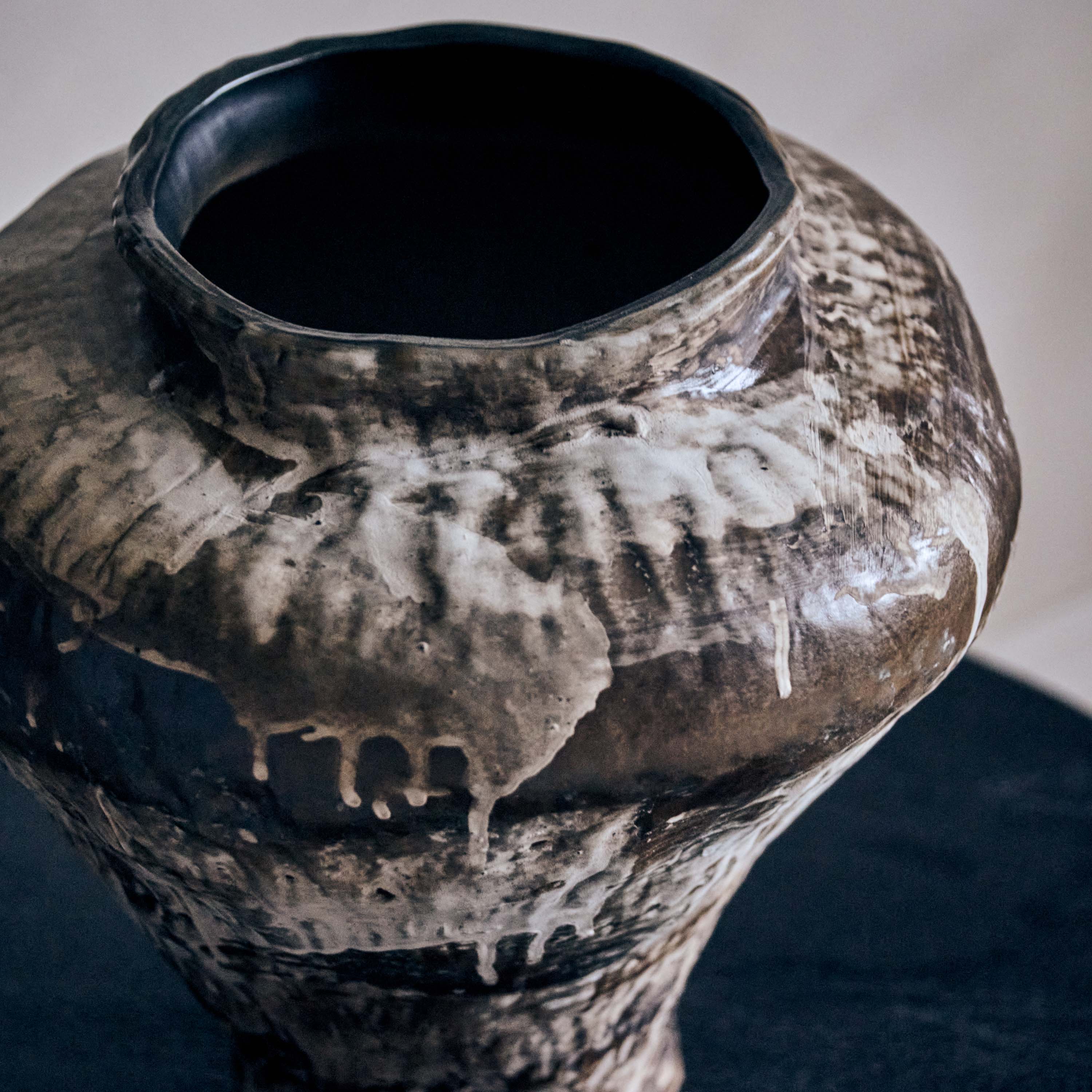 Pedro Ceramic Vase - Image 6